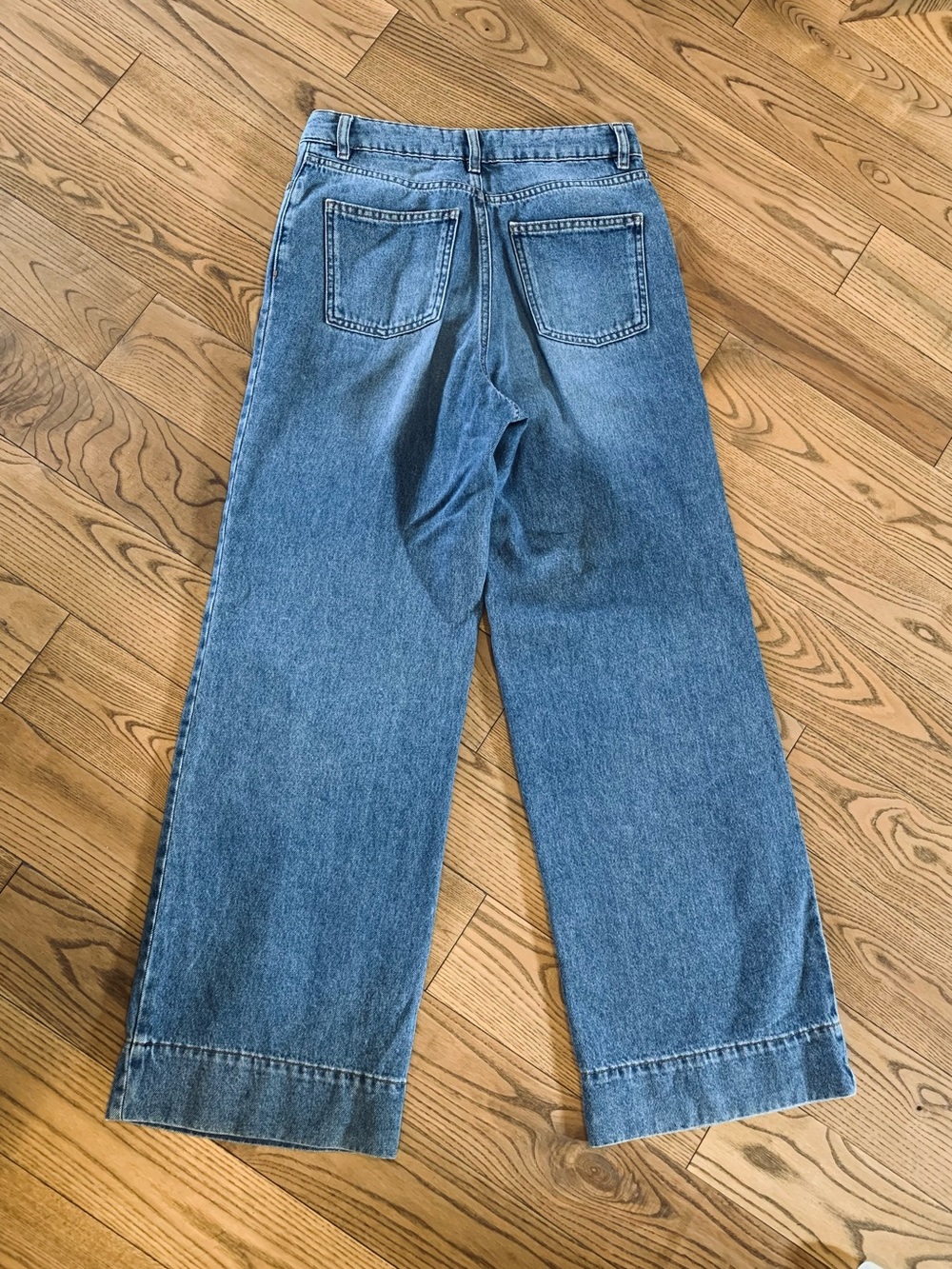 Simons Contemporaine Medium Blue High Rise Wide-Leg Denim Jeans - Picture 2 of 8
